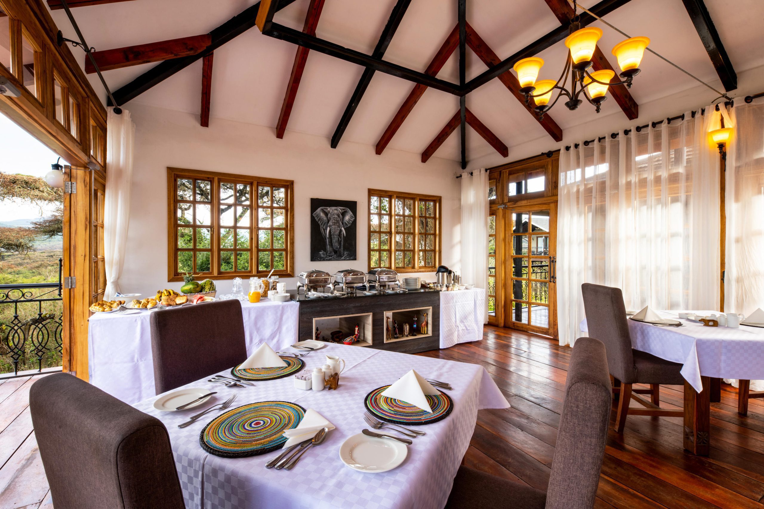 Lion Paw luxury Dining Room