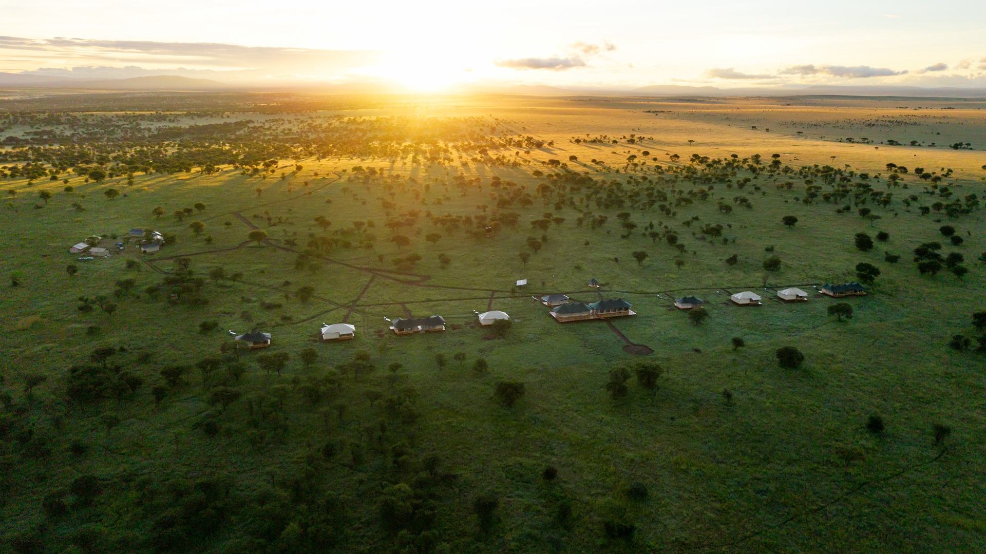 Experience the perfect blend of luxury and wilderness at Nakupenda Serengeti Luxury Camp for an unforgettable safari.